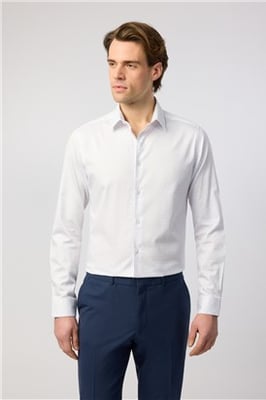 Long Sleeve Forward Point Collar Slim Fit Formal Shirt in White