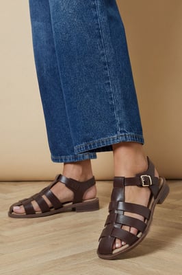 Cassiopeia Faux Leather Closed Toe Fisherman Flat Shoes
