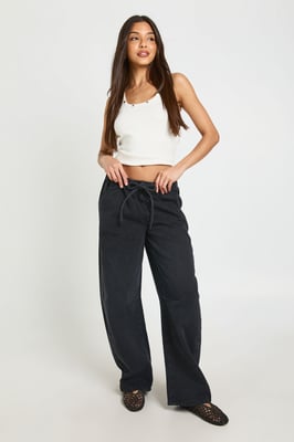 Elasticated Waistband Barrel Jean