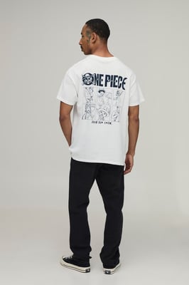 Oversized One Piece License T-Shirt