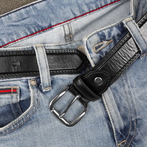 Men’s Classic 1.25 Inch Belt Real Leather Back in Black