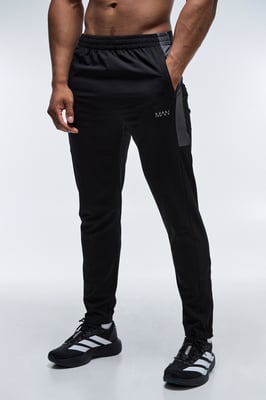 Man Active Colour Block Jogger
