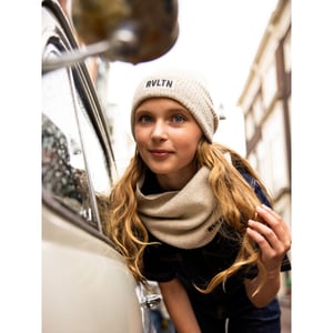 Looxs Revolution Beanie gebreid zand voor meisjes in de kleur
