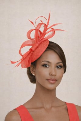 Round Pill Box Fascinator with Bow & Feathers