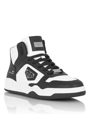 Mid-Top Sneakers Street