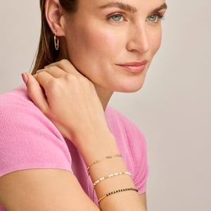 Luxenter Vesya oorbellen in 18K geelgouden afwerking