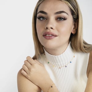 Luxenter Lukza-halsband i 925 sterlingsilver och flerfärgade zirkonia med 18k gul guldplätering