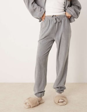 ASOS DESIGN lounge mix & match fleece jogger i ljusgrå