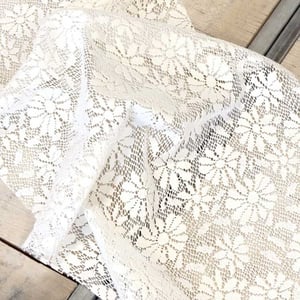 Unique Living tafelloper foam unique outdoor 45x150cm off white