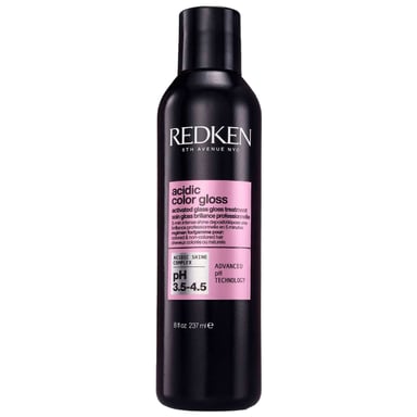Redken Acidic Color Gloss Treatment voor een stralende, glasachtige glans.