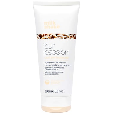 milk_shake Curl Passion Perfectionist voor perfect gedefinieerde krullen