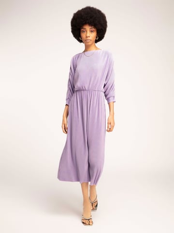 Hebe Midi Dress in Lilac