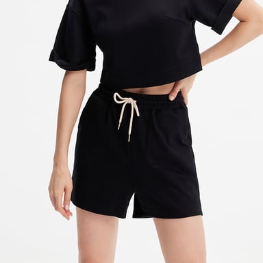 Sporty short pants jersey