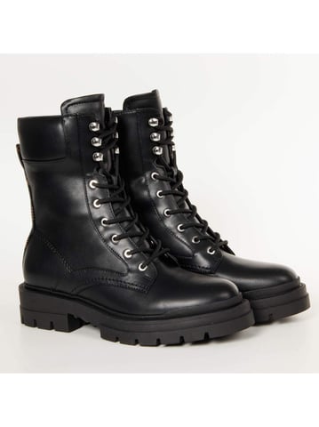 Guess women's boots Obetter