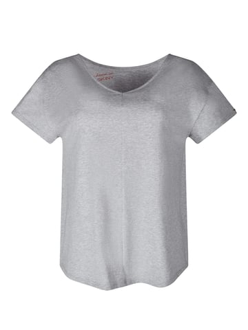 T-shirt bank