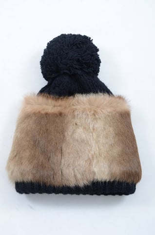 Dolce & Gabbana Women Virgin Wool Knitted Hat