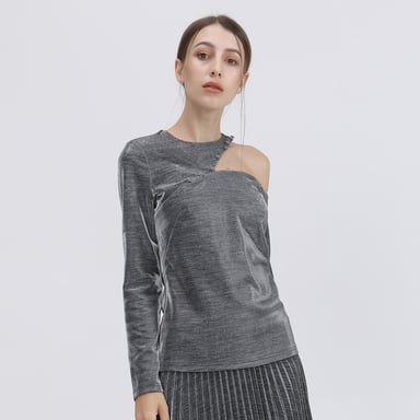Asymmetrical shimmering top with on off-shoulder