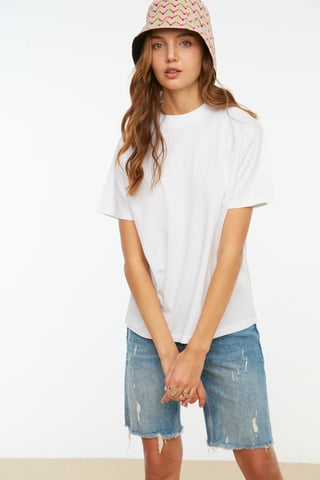 Trendyol Women's Straight ted T-Shirt