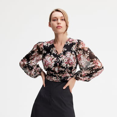 Short blouse with flower print