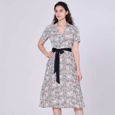 Pleats printed tea dress and added belt