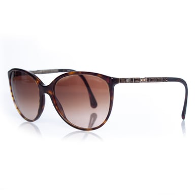 Brown cat eye sunglasses