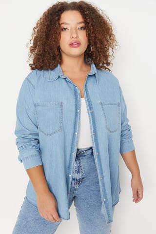Standard Fitted Plus Size Shirt