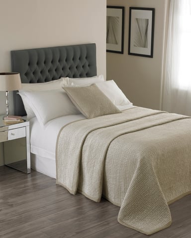 Brooklands Bedsprei Champagne