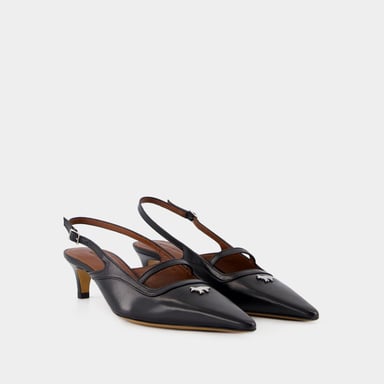 Maison Kitsune Sling Back Pointy - - Leer - Zwart
