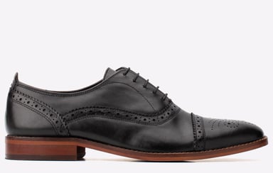 Base London Cast Waxy Leren Heren Zwarte Brogues Schoenen