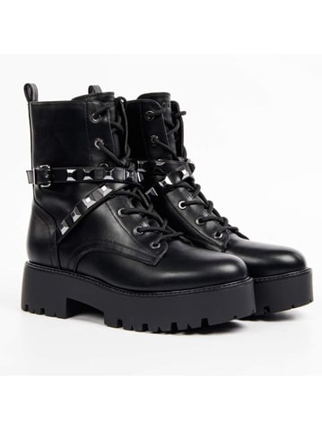 Guess Women's Vaida Boots