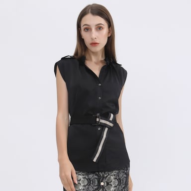 Mat satin sleeveless shirt