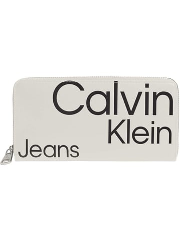 Calvin Klein women's wallet with zipper and RFID