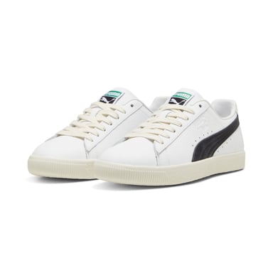 PUMA Unisex Clyde Leather Sneakers