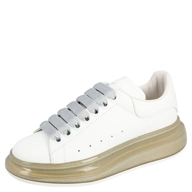 Alexander McQueen Womens Oversized Sneaker 'Larry' in White