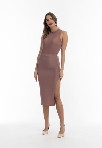 faina body in glitter optics