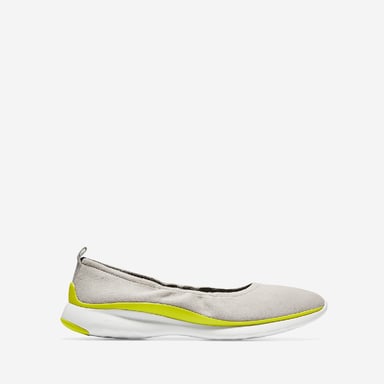 3.ZEROGRAND Ruched Slip On Shoe