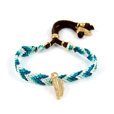 Ettika - Feather in Yellow Gold Friendship Bracelet and Cotton Braided Rainbow