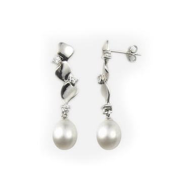 White Freshwater Pearls Dangling Women Earrings and Silver Mounting