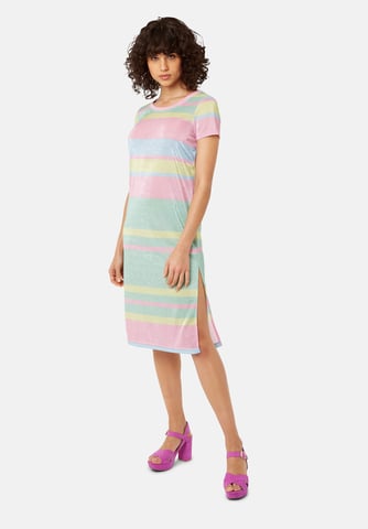 T-shirt Short Sleeved Stripe Midi Dress in Multicoloured