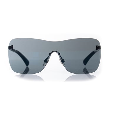 Shield quilted sunglasses in blue