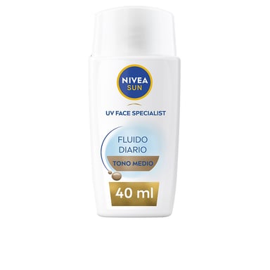 Dagelijkse Zonne Fluïde Gezichtsbescherming Spf50+ #gemiddelde Toon 40 ml
