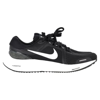 Nike Air Zoom Vomero 16 Sneakers in Zwart Nylon