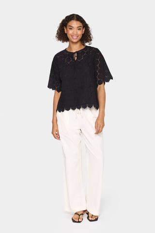 Blouse with short sleeve Loose fit