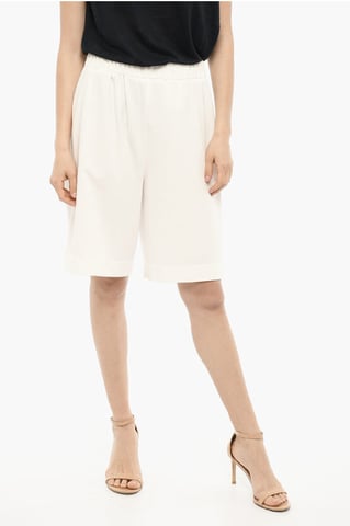 Katoenen shorts met patch in wit