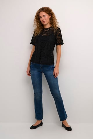 Blouse with short sleeve Regular fit