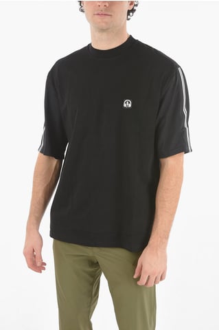 Contrasting Band MUSIC BOLT VARSITY T-Shirt in Black