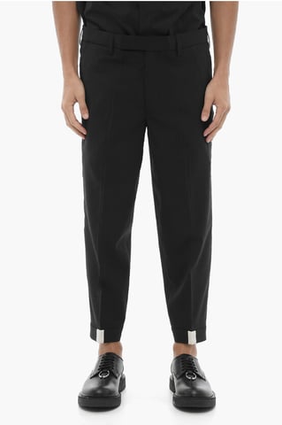 Low-Rise Slim Fit Pants in Black
