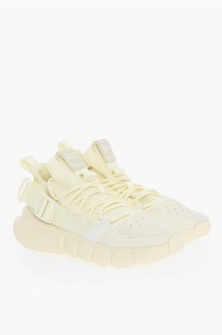 LI-NING Solid Color Mesh ESSENCE 2,3 Low-Top Sneakers in White