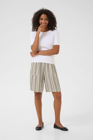 Shorts casual Regular fit