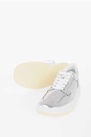 MM6 Metallic Effect Low-Top Sneakers in Zilver